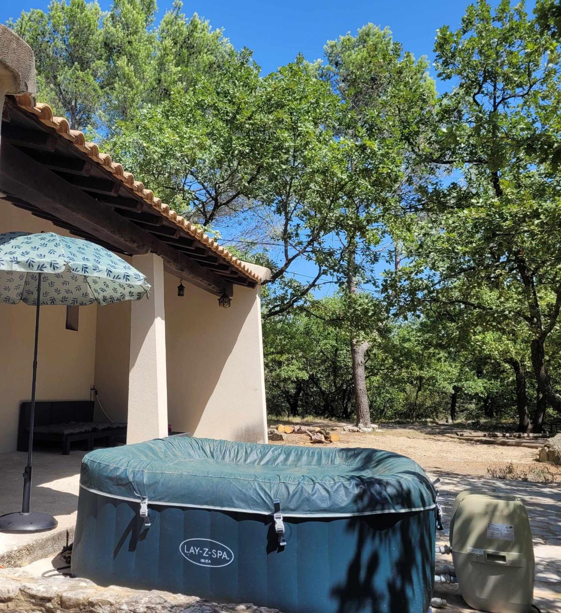Borie En Provence Guest House Velleron Exterior photo